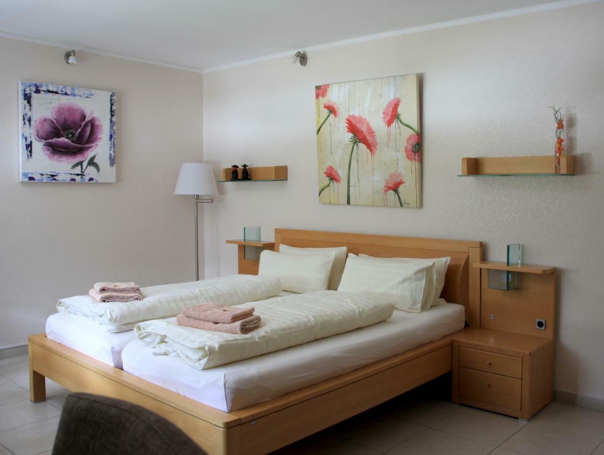 Bed And Breakfast Am Hoehenweg 바슈타이너 외부 사진
